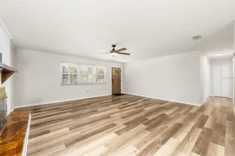 25618 SW 19th Avenue Newberry FL 32669