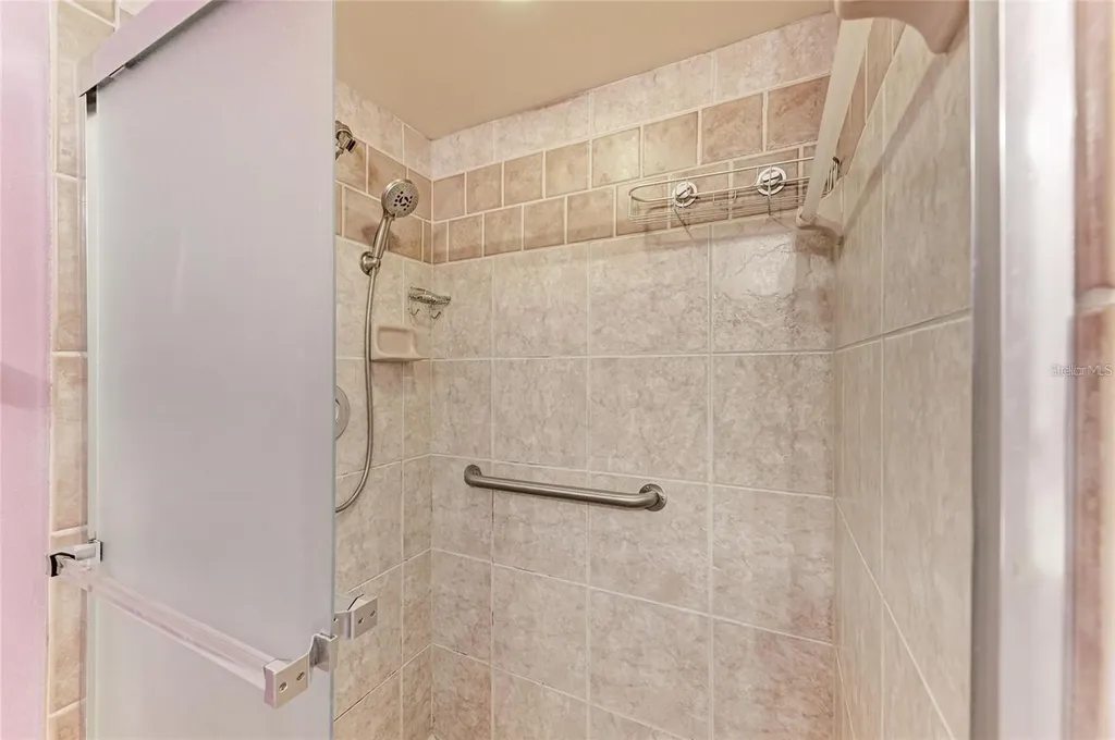7287 Eleanor Circle Sarasota FL 34243