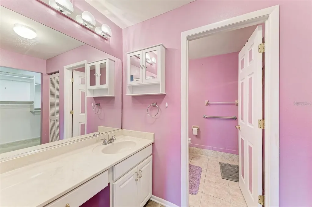 7287 Eleanor Circle Sarasota FL 34243