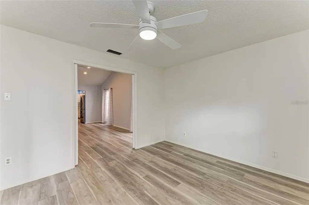 7287 Eleanor Circle Sarasota FL 34243