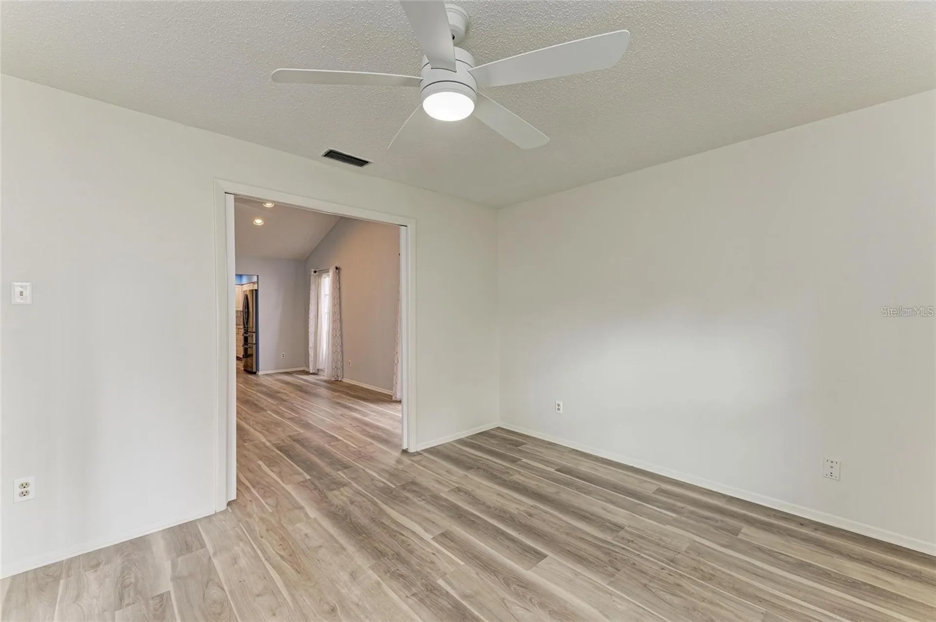 7287 Eleanor Circle Sarasota FL 34243