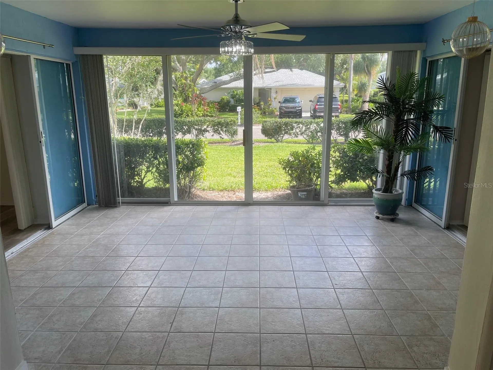 7287 Eleanor Circle Sarasota FL 34243