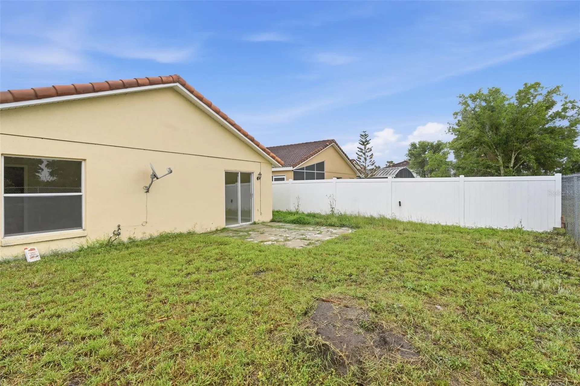38 Vanna Court Orlando FL 32807