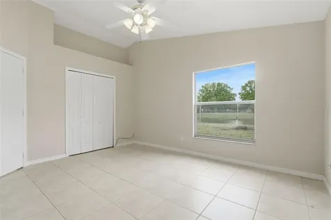 38 Vanna Court Orlando FL 32807