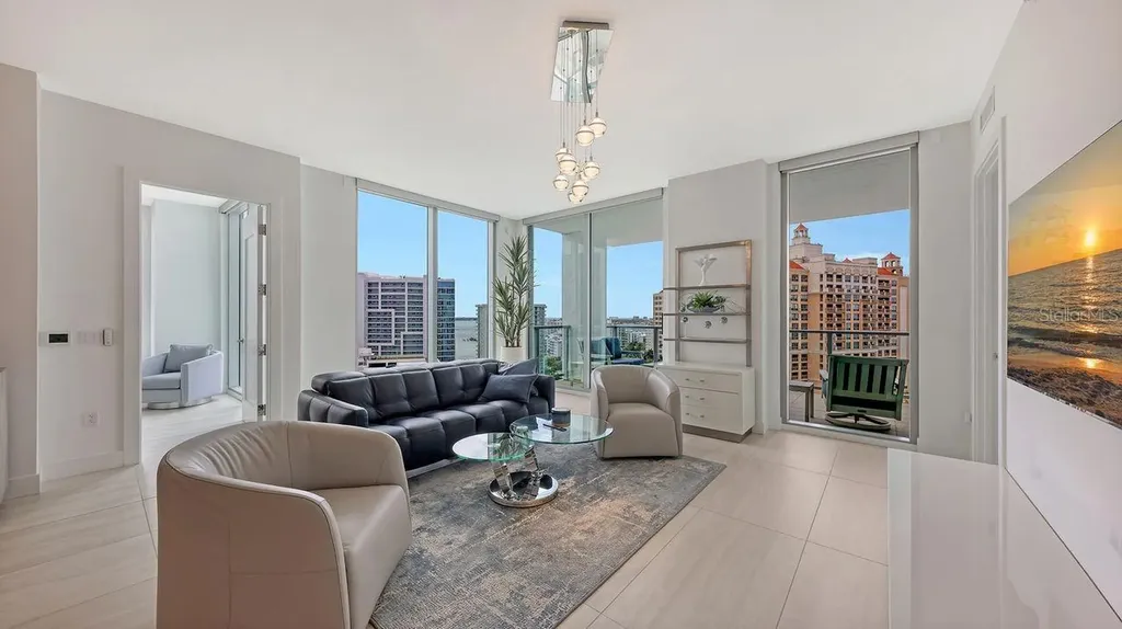 301 Quay Commons Sarasota FL 34236