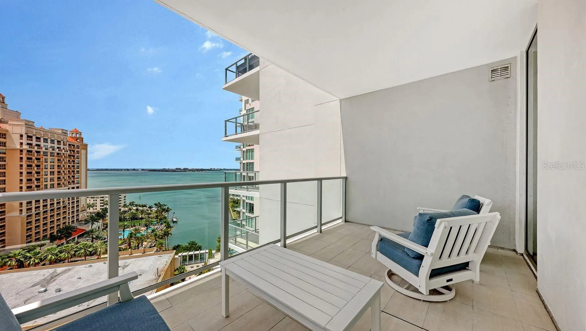 301 Quay Commons Sarasota FL 34236