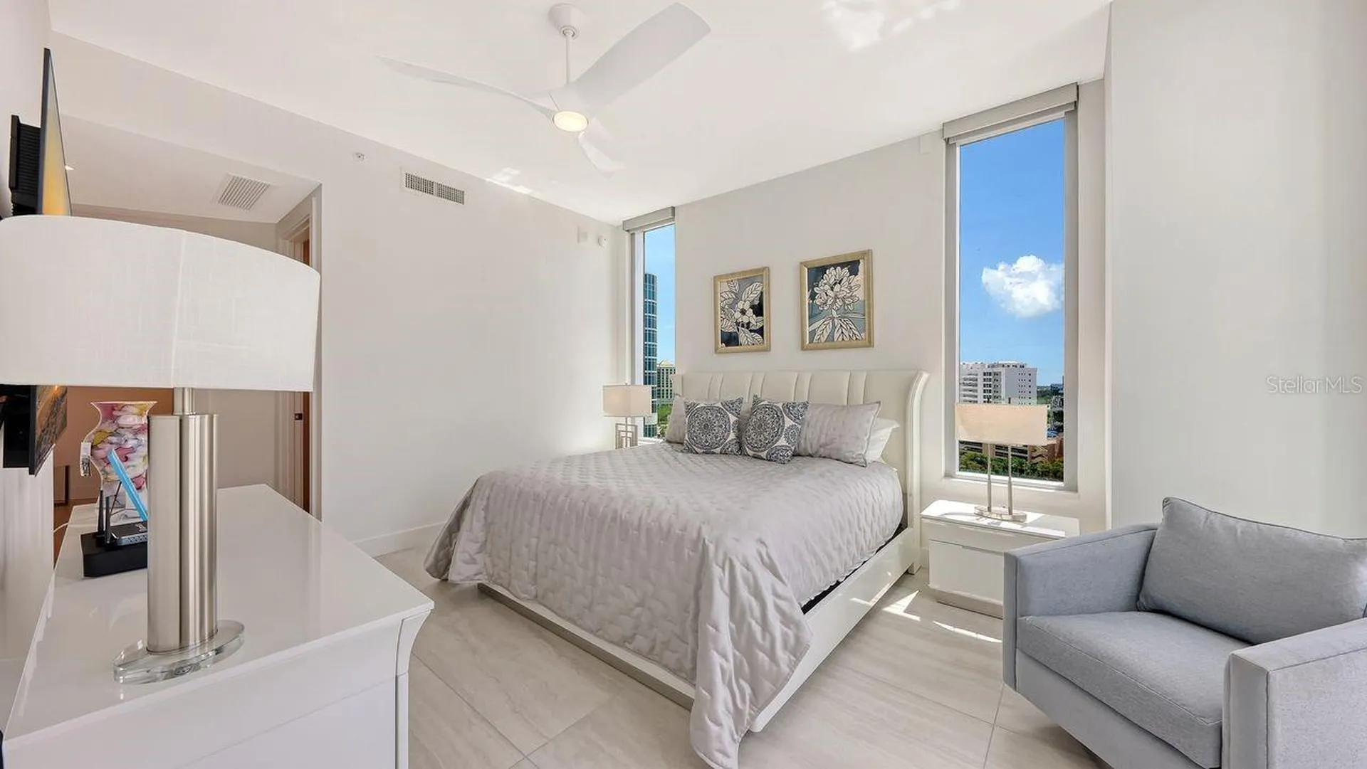 301 Quay Commons Sarasota FL 34236