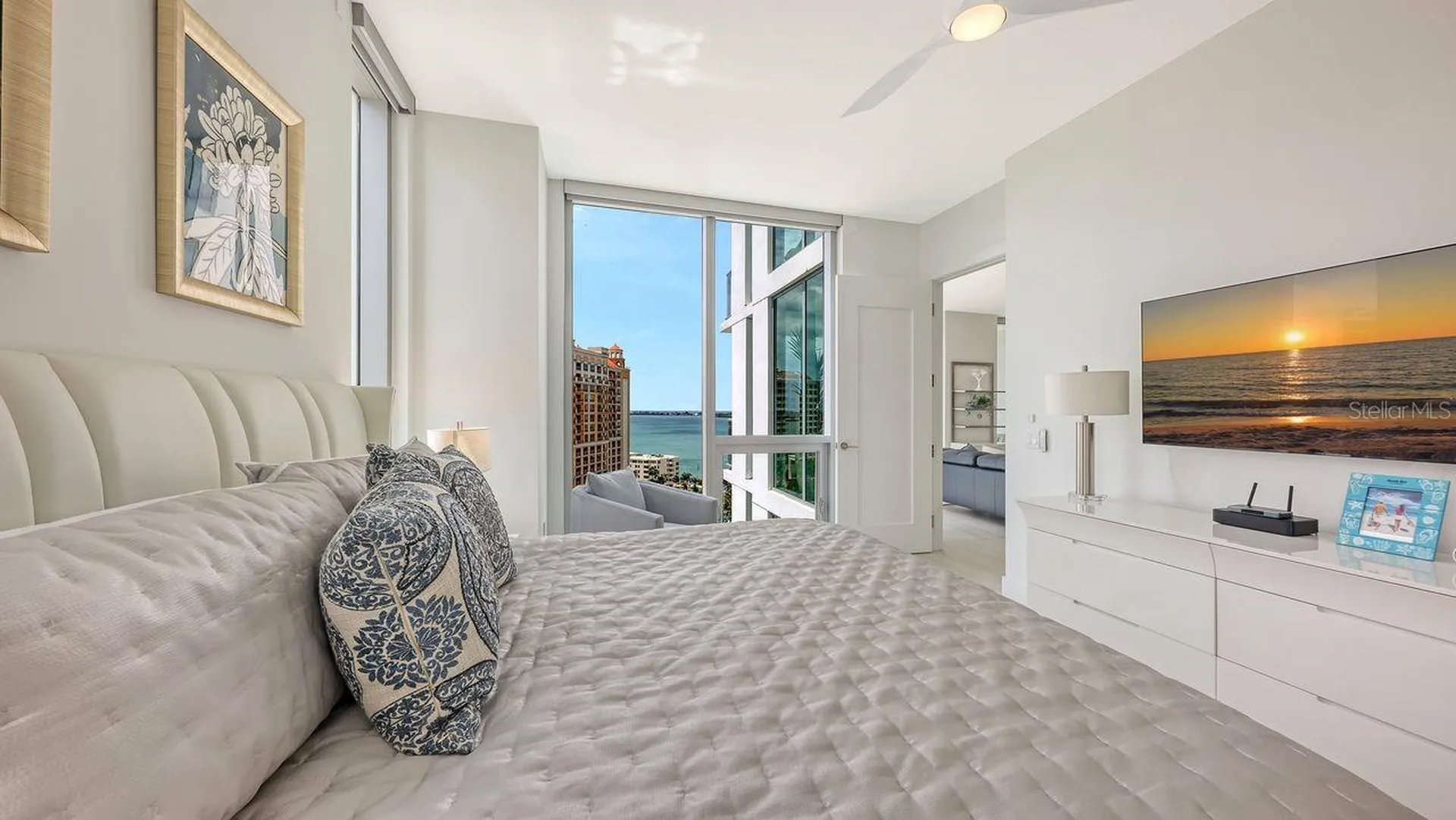 301 Quay Commons Sarasota FL 34236