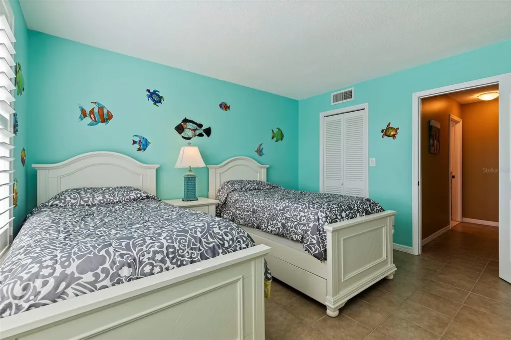 5220 Brittany Drive S St Petersburg FL 33715