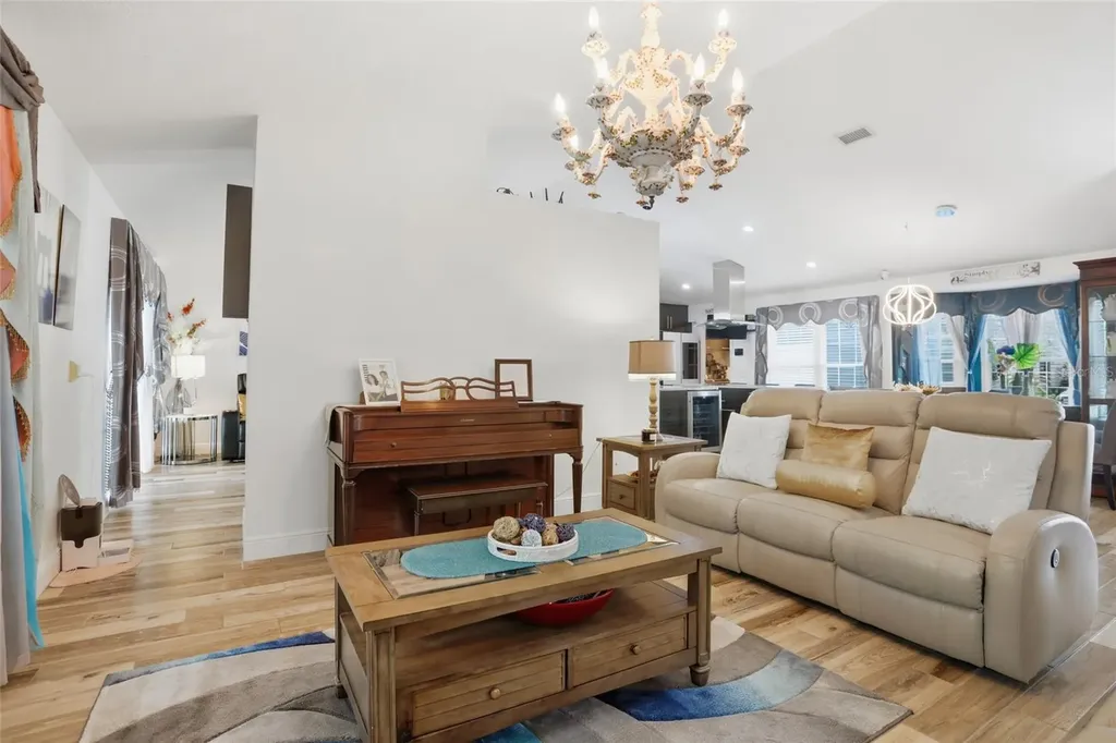 3185 Timucua Circle Orlando FL 32837