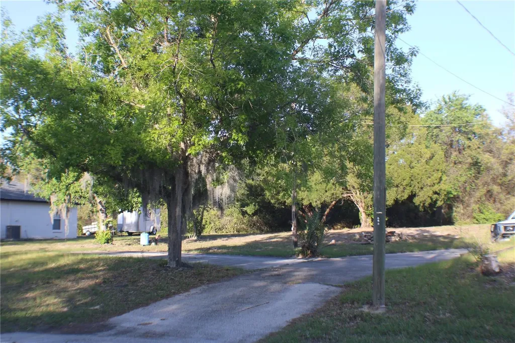 3045 Yorkshire Drive Deltona FL 32738