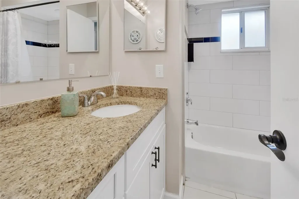 2771 Maldive Court Deltona FL 32738