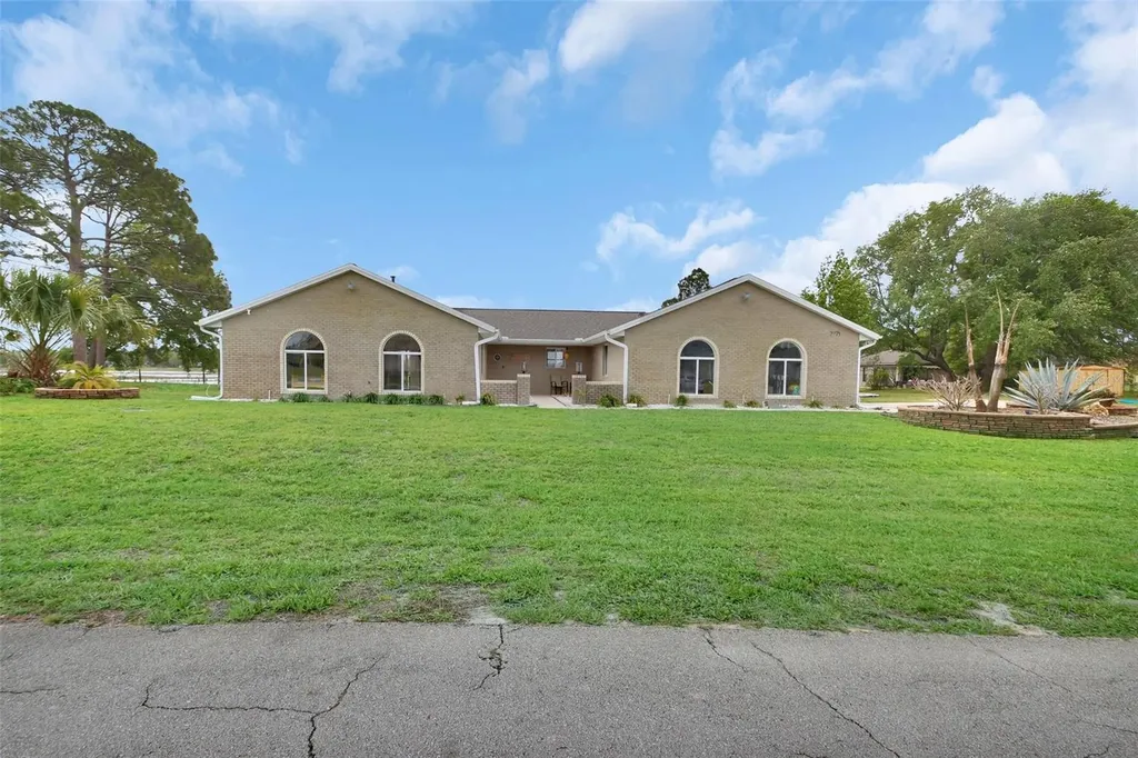 2771 Maldive Court Deltona FL 32738