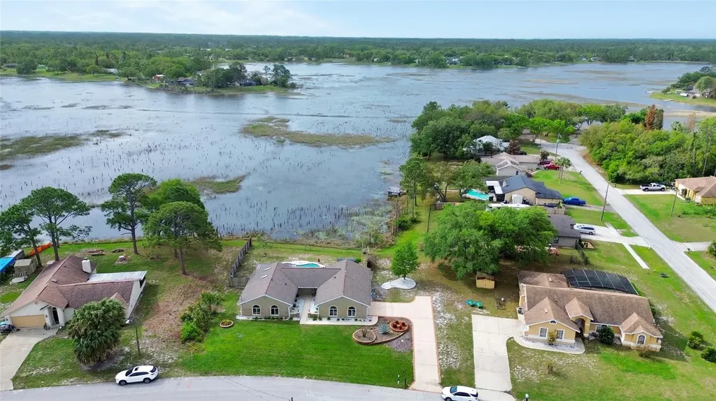 2771 Maldive Court Deltona FL 32738