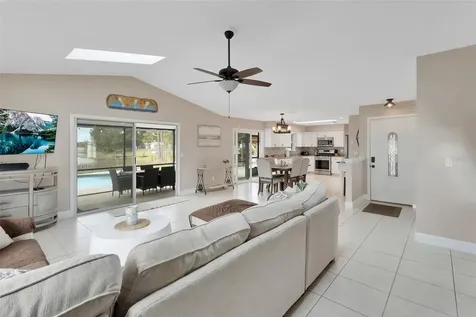 2771 Maldive Court Deltona FL 32738