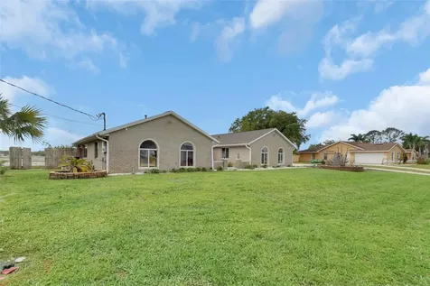2771 Maldive Court Deltona FL 32738