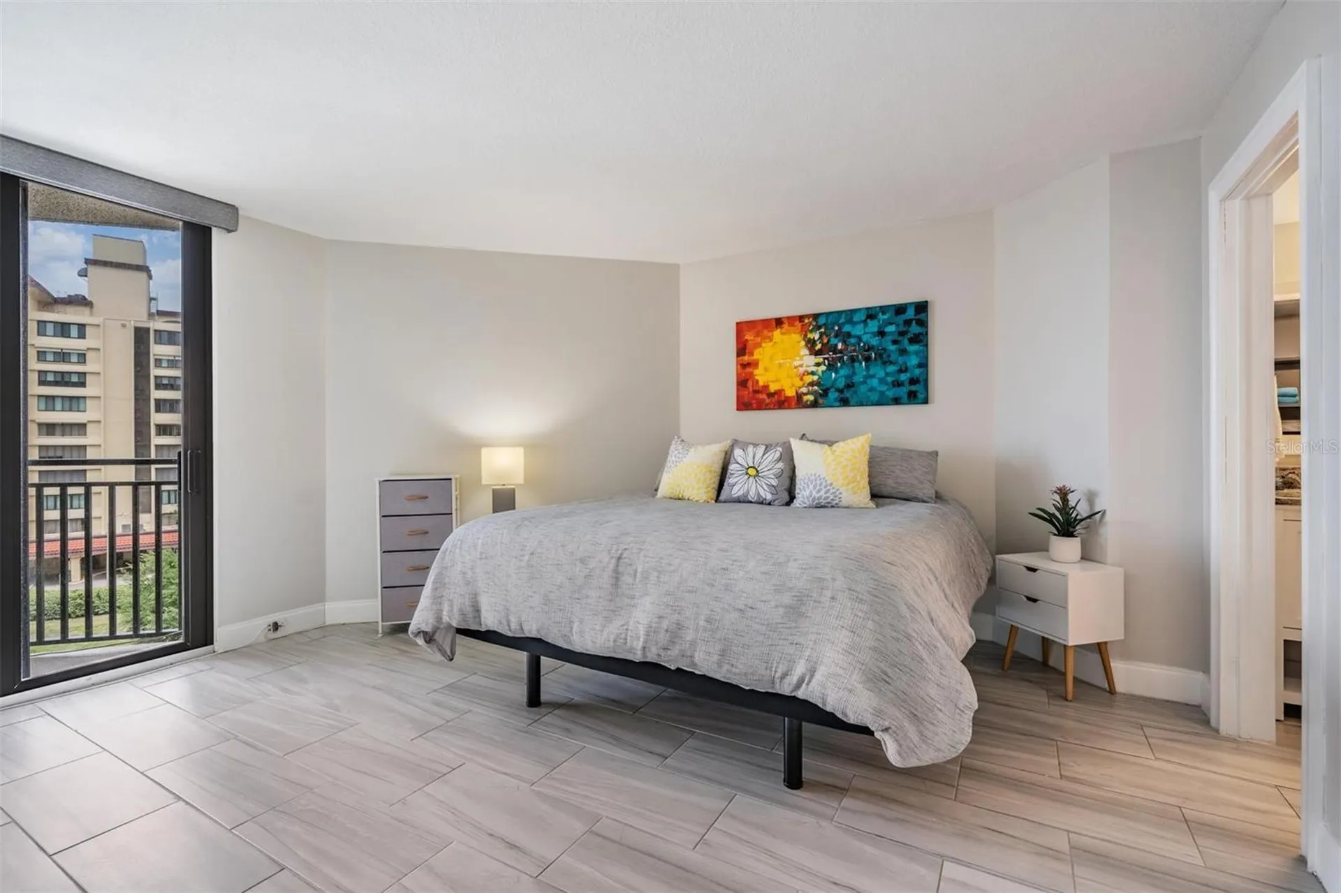 690 Island Way Clearwater FL 33767