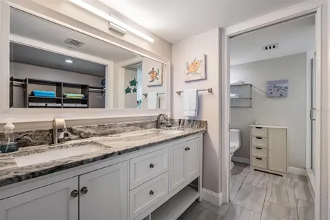 690 Island Way Clearwater FL 33767