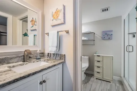 690 Island Way Clearwater FL 33767