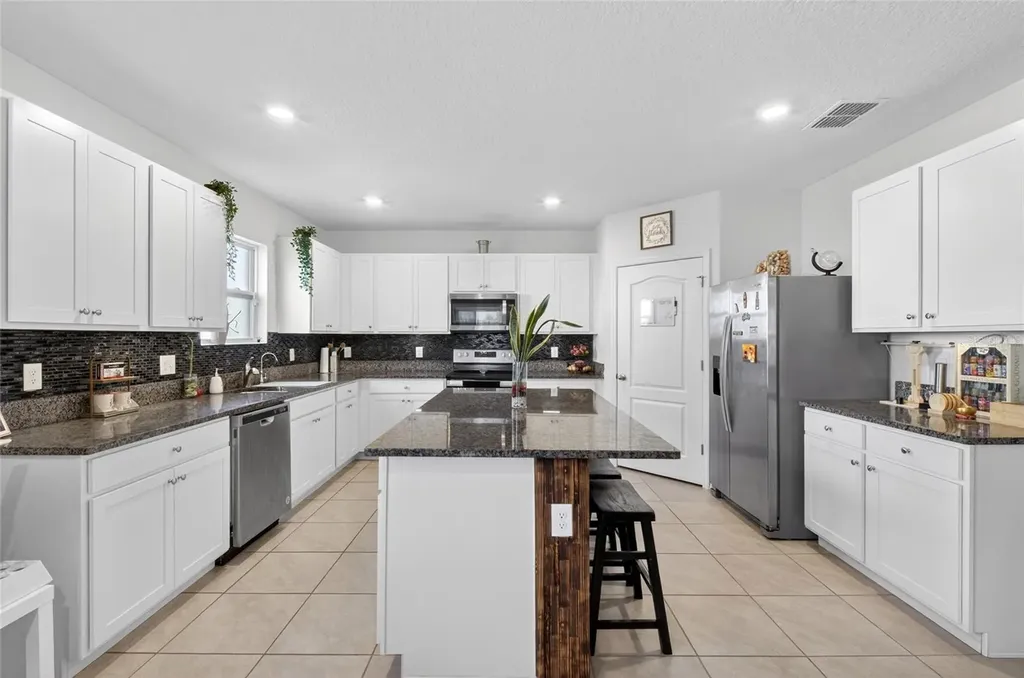 9649 Black Walnut Drive Clermont FL 34715