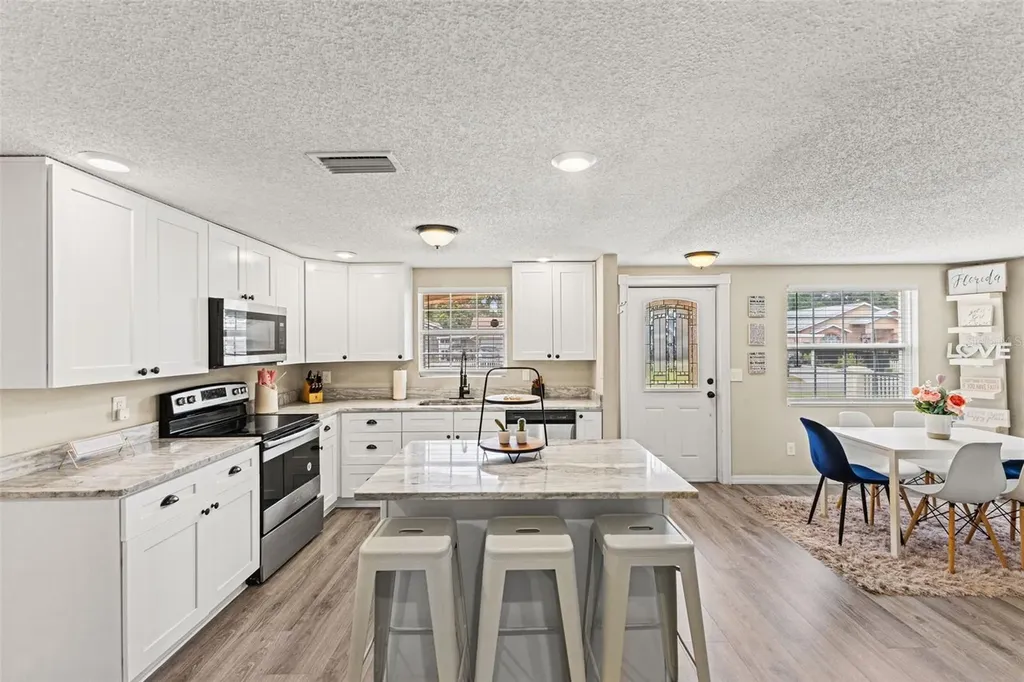 7901 N Packwood Avenue Tampa FL 33604