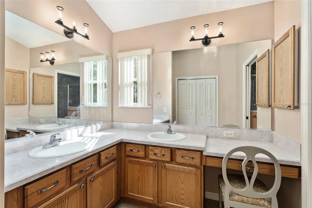 1205 Bower Lane Lady Lake FL 32159