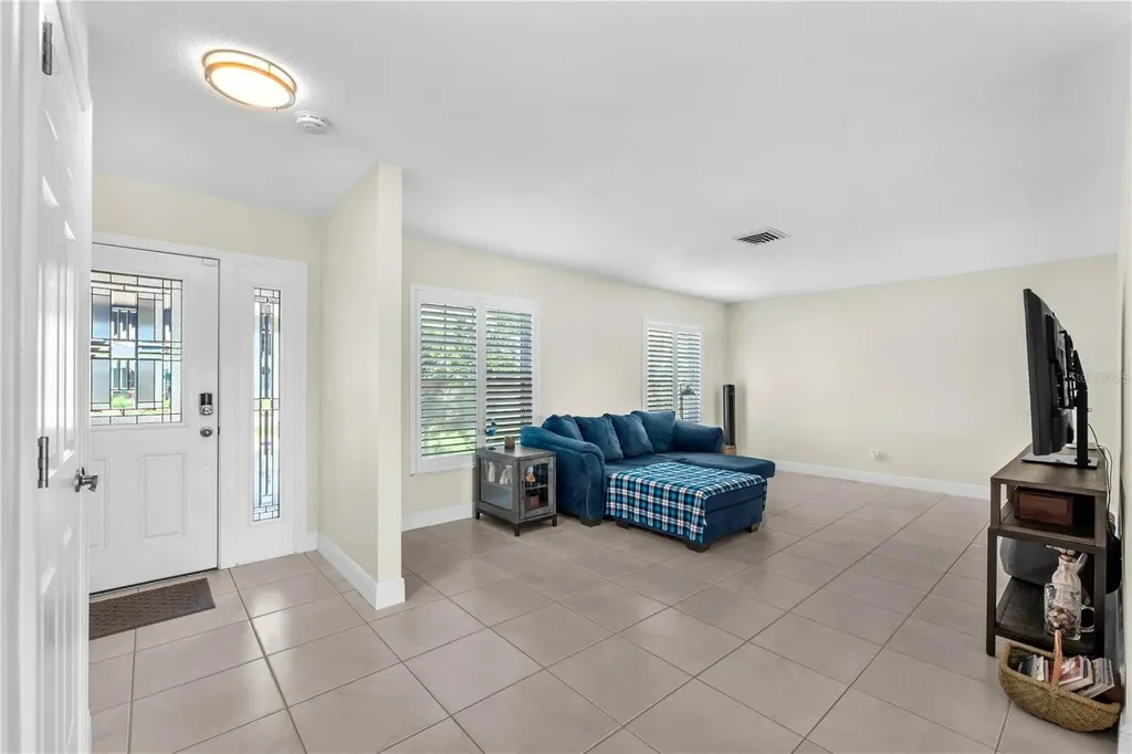 911 Silver Palm Way Apollo Beach FL 33572