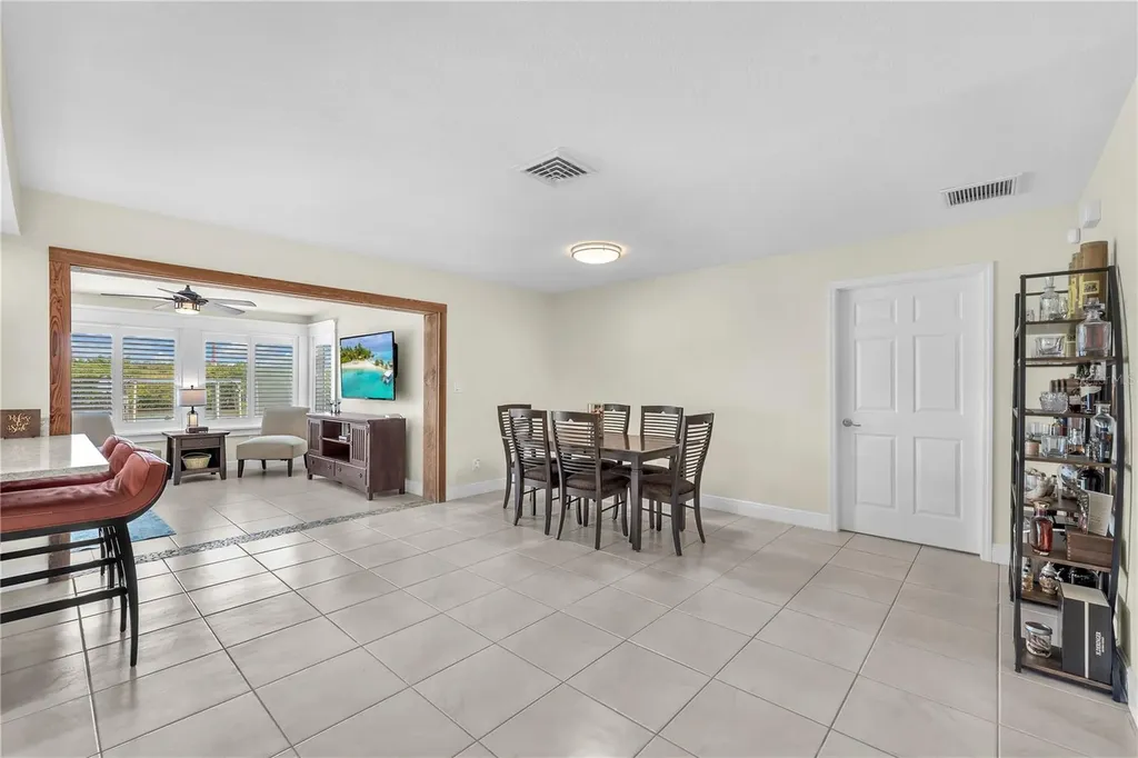 911 Silver Palm Way Apollo Beach FL 33572