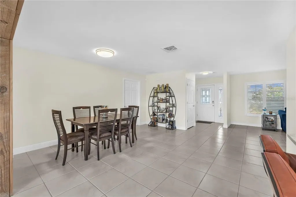 911 Silver Palm Way Apollo Beach FL 33572