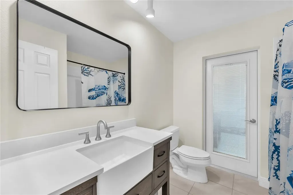 911 Silver Palm Way Apollo Beach FL 33572