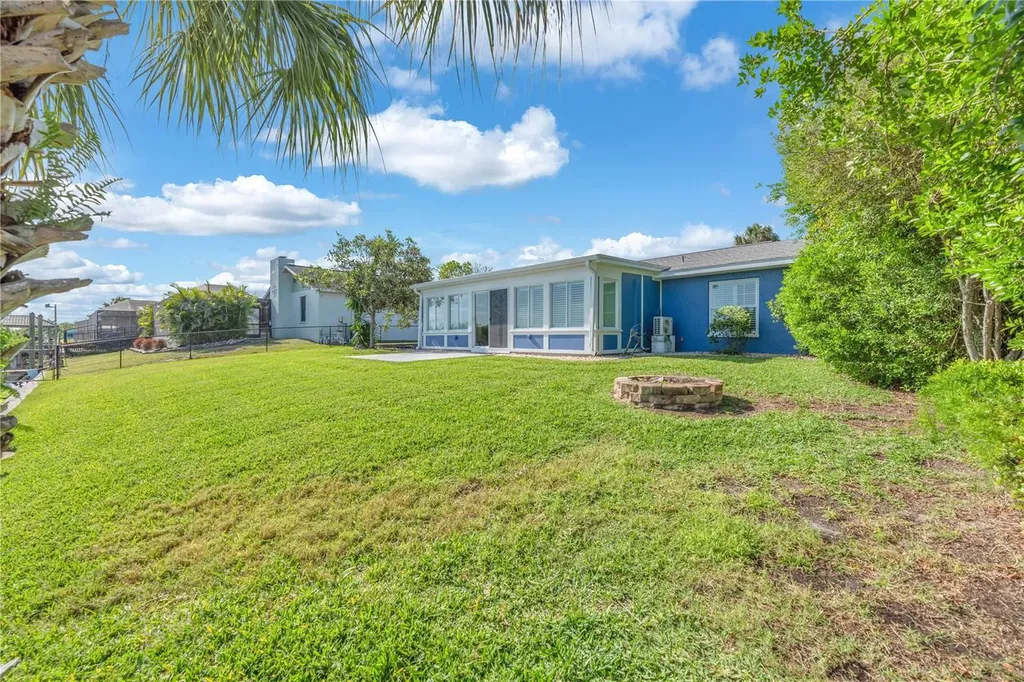 911 Silver Palm Way Apollo Beach FL 33572