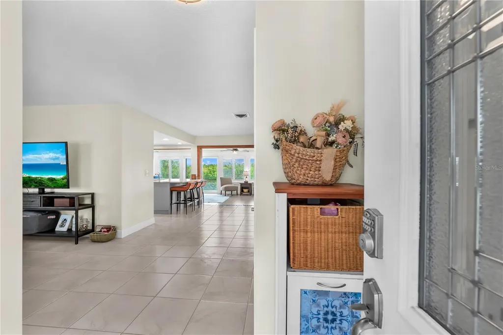 911 Silver Palm Way Apollo Beach FL 33572