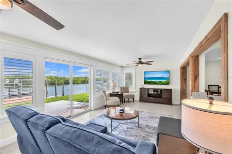 911 Silver Palm Way Apollo Beach FL 33572