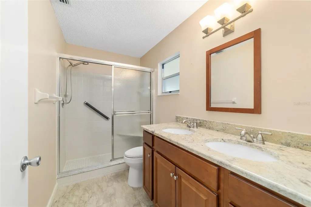 9240 SW 90th Court Ocala FL 34481