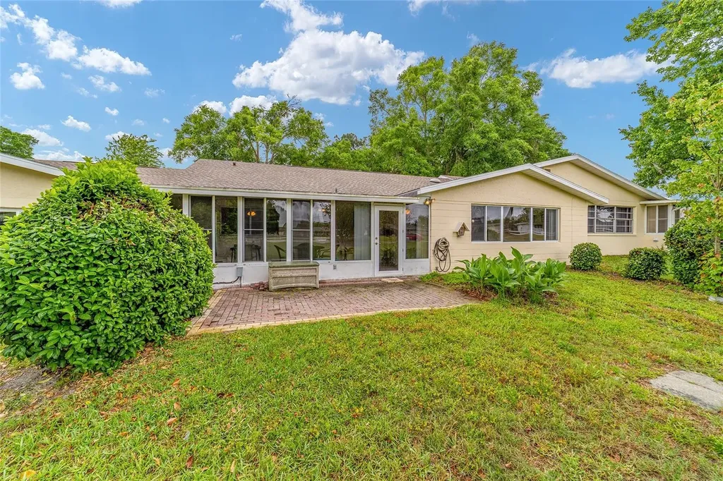 9240 SW 90th Court Ocala FL 34481