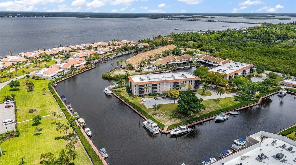 25188 Marion Avenue Punta Gorda FL 33950