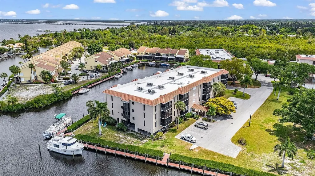 25188 Marion Avenue Punta Gorda FL 33950