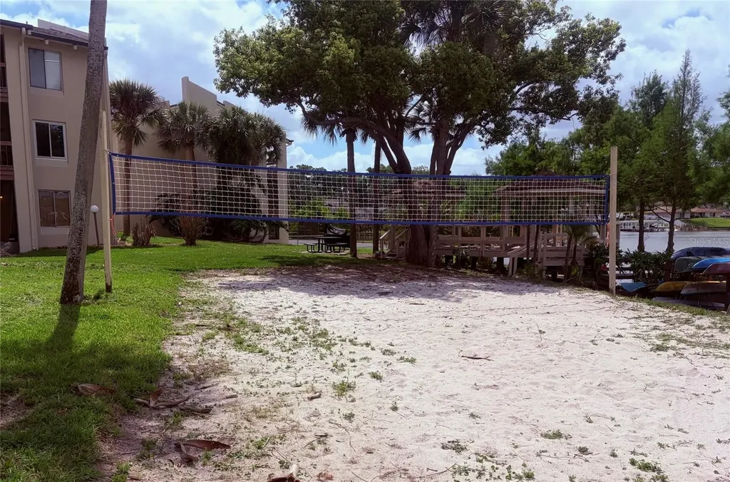 590 Orange Drive Altamonte Springs FL 32701