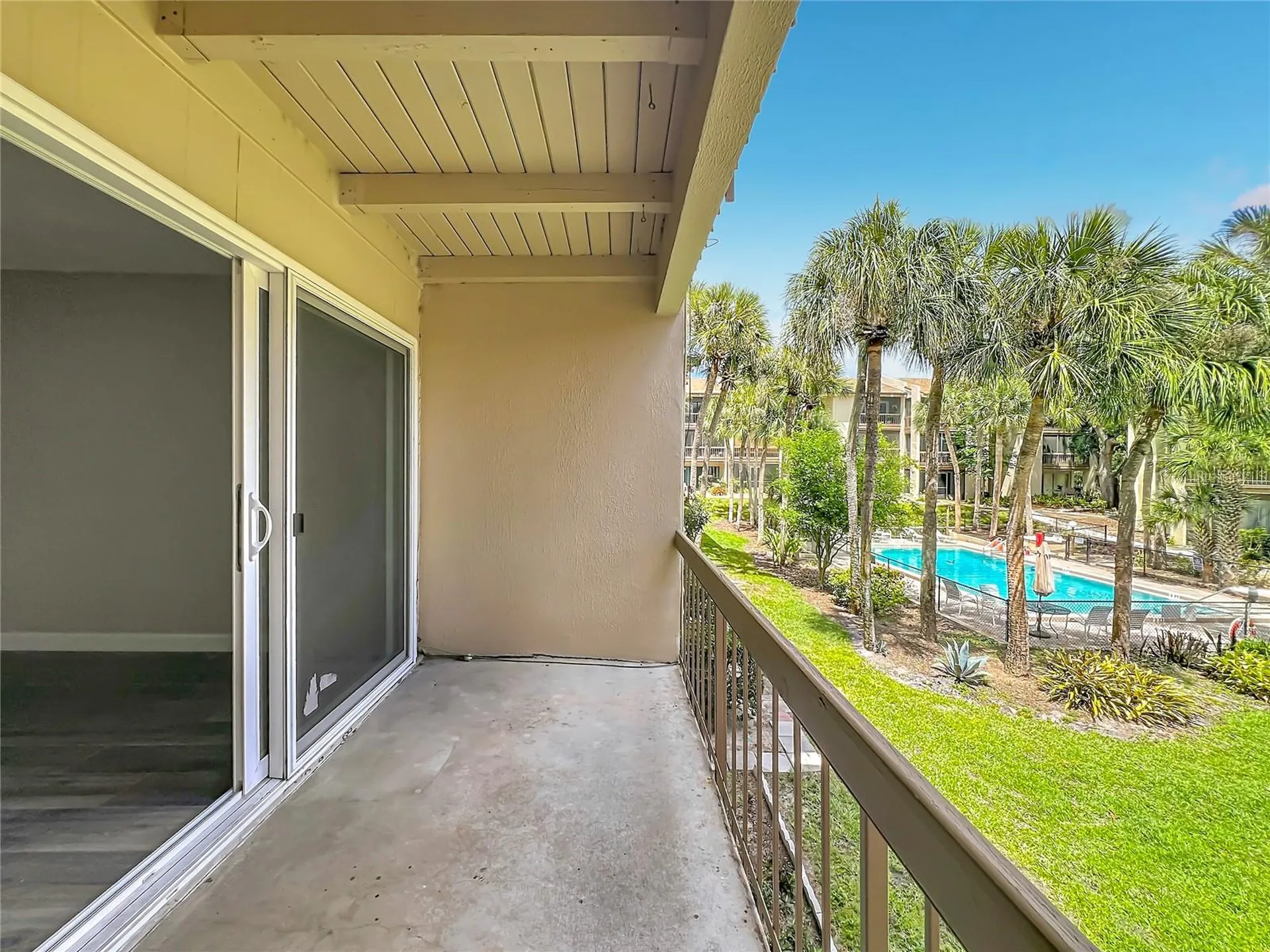 590 Orange Drive Altamonte Springs FL 32701