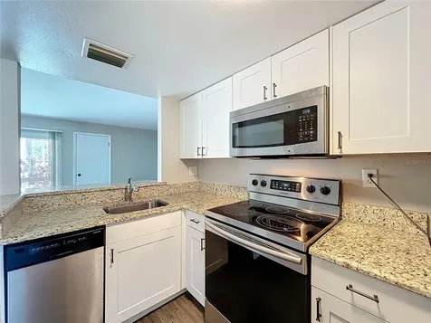 590 Orange Drive Altamonte Springs FL 32701
