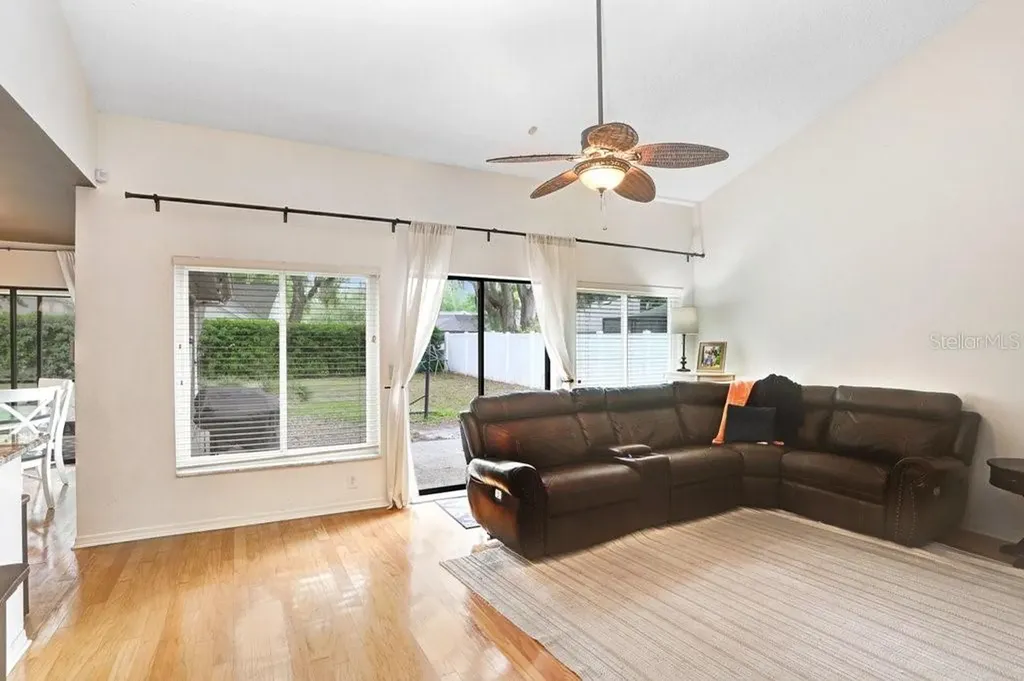 6214 Farthing Street Tampa FL 33647
