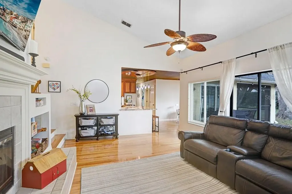 6214 Farthing Street Tampa FL 33647