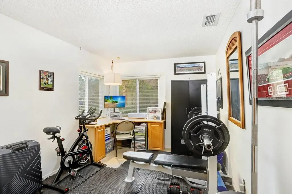 6214 Farthing Street Tampa FL 33647