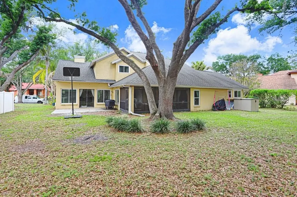 6214 Farthing Street Tampa FL 33647