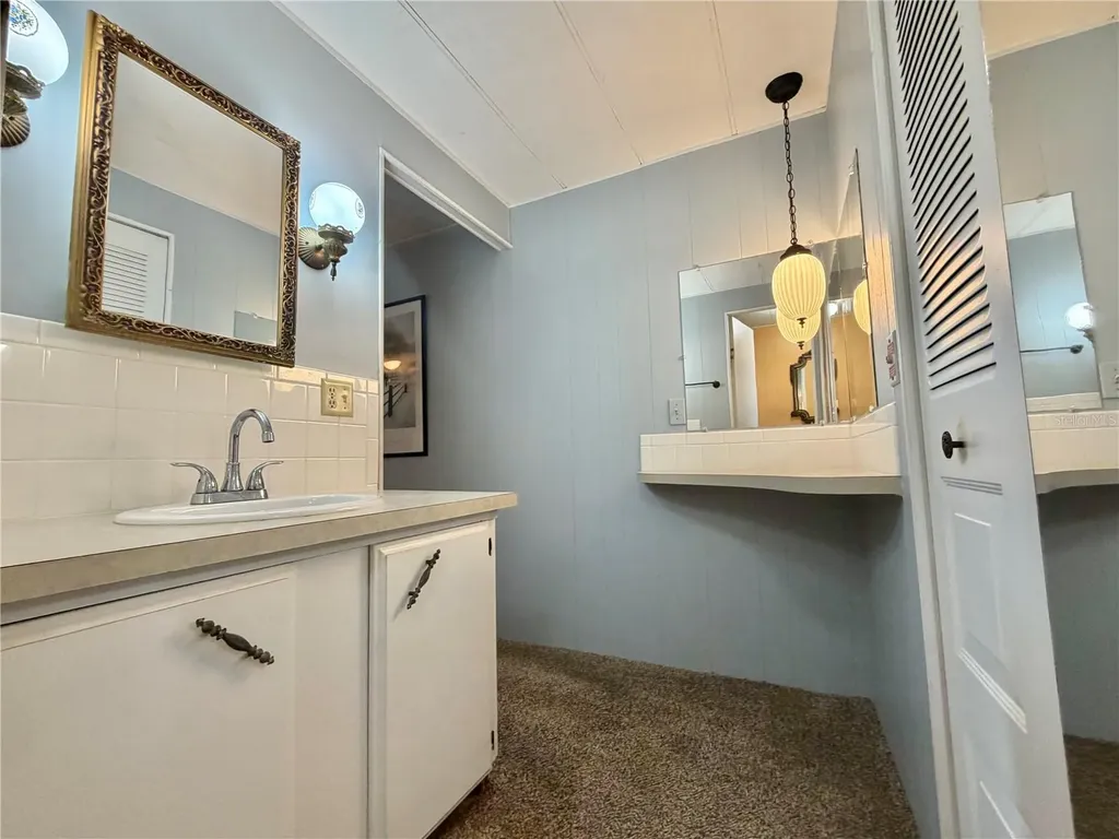 187 Jacaranda Drive Leesburg FL 34748