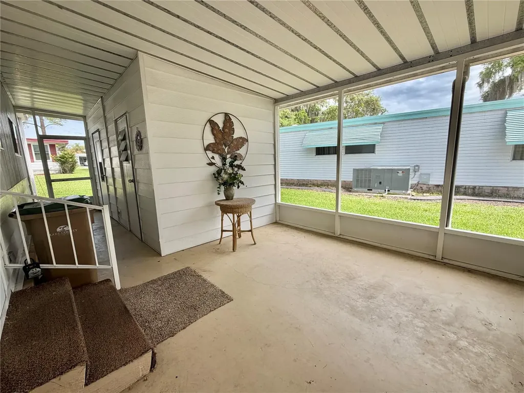 187 Jacaranda Drive Leesburg FL 34748