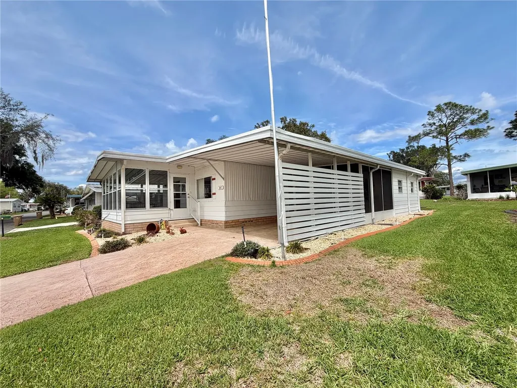 187 Jacaranda Drive Leesburg FL 34748