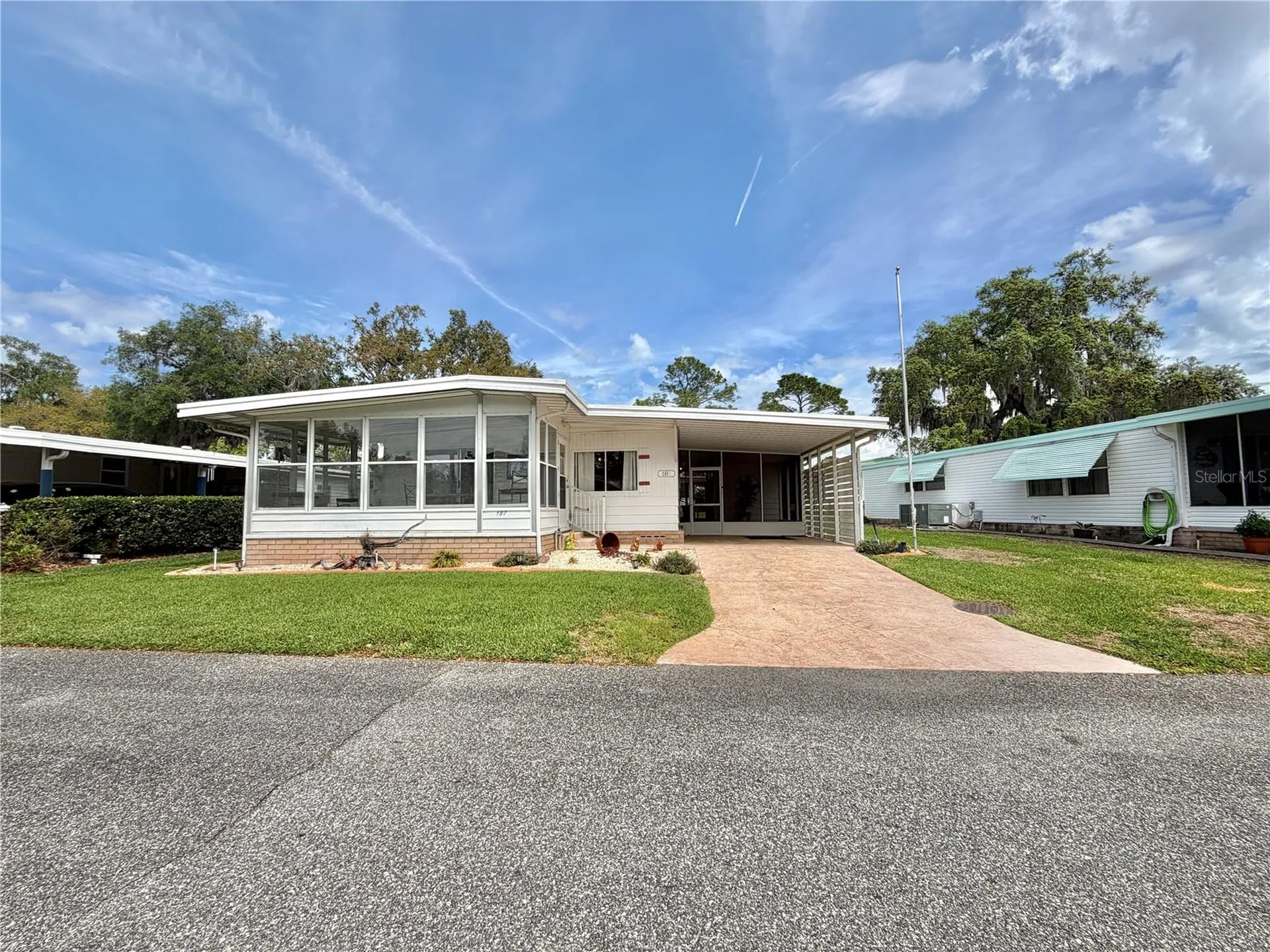 187 Jacaranda Drive Leesburg FL 34748
