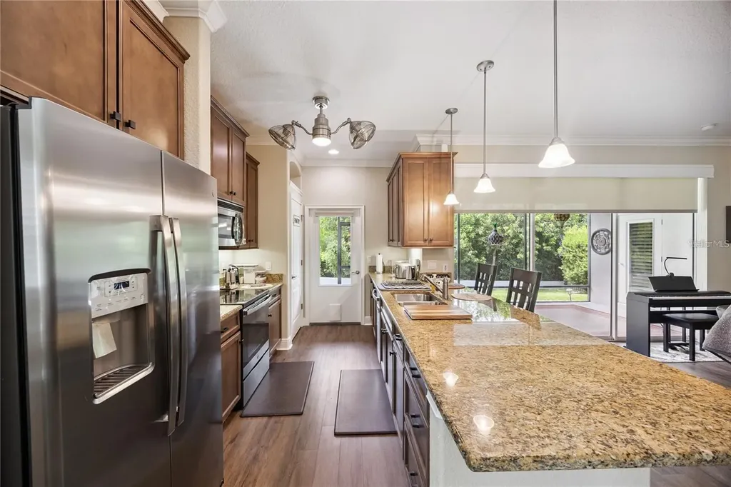 1923 Banning Beach Road Tavares FL 32778