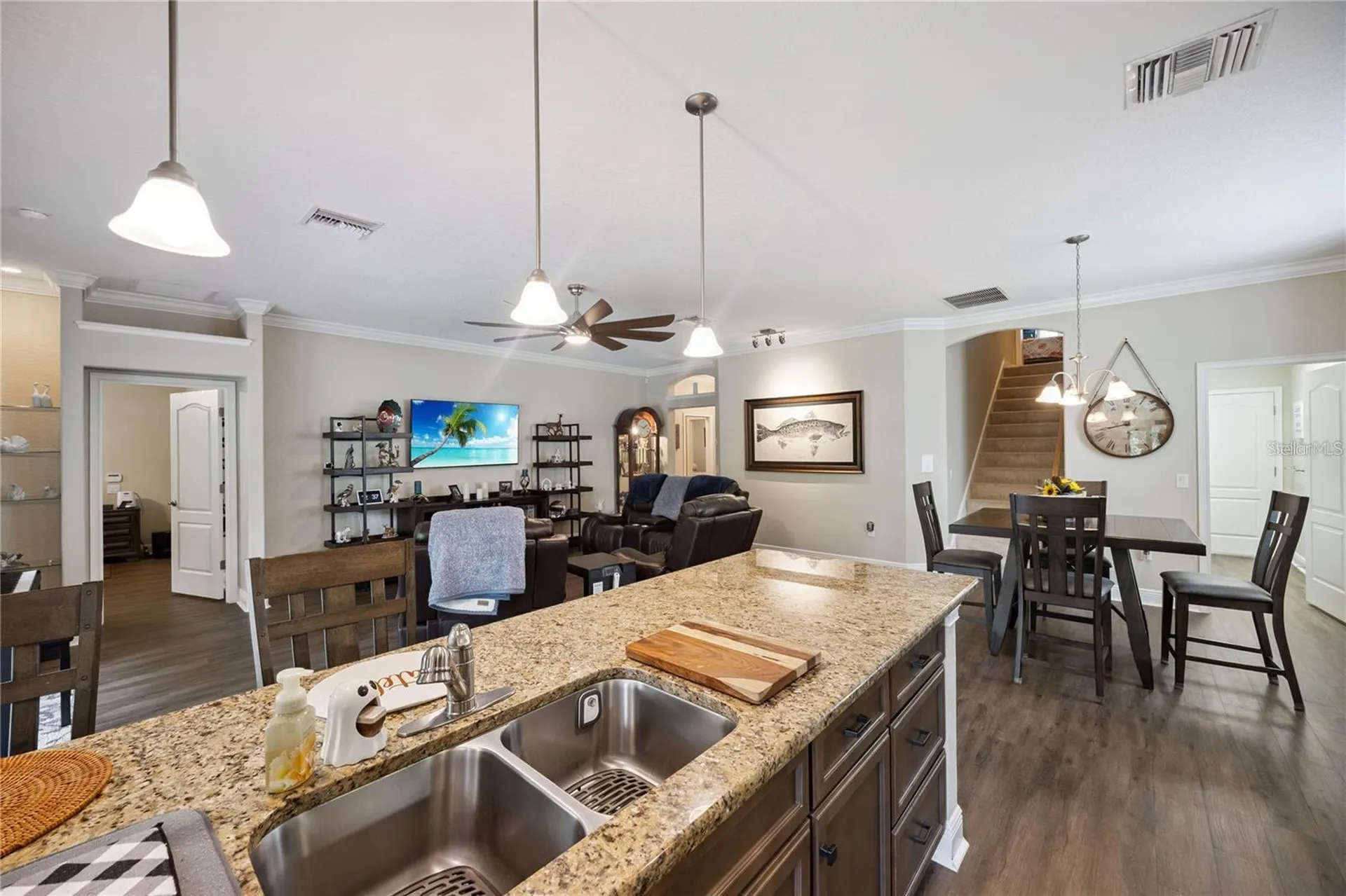 1923 Banning Beach Road Tavares FL 32778